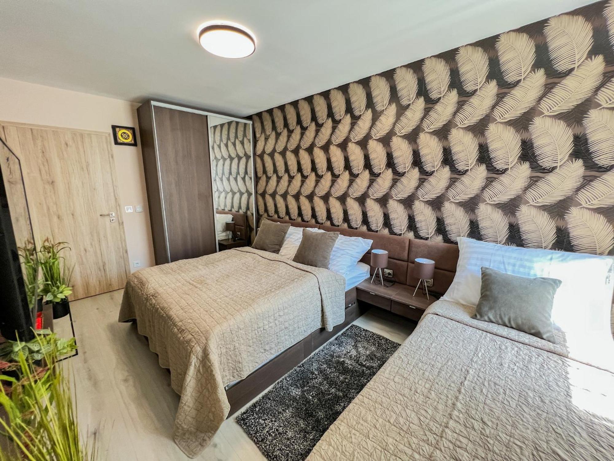 Villa Bauhaus Labi Garden Wellness Apartman ชิโอฟก ภายนอก รูปภาพ